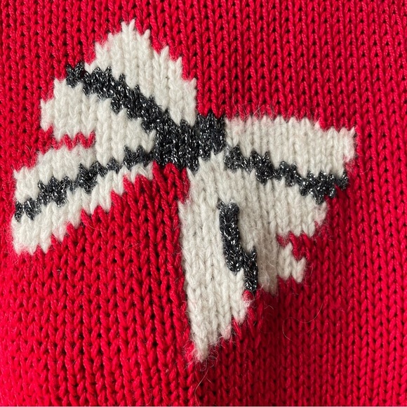 Vintage 1980s acrylic blend cute Christmas knit sweater size small - Picture 3 of 9